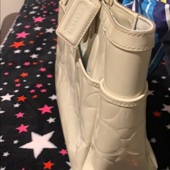 Handbag - Picture 4 of 7